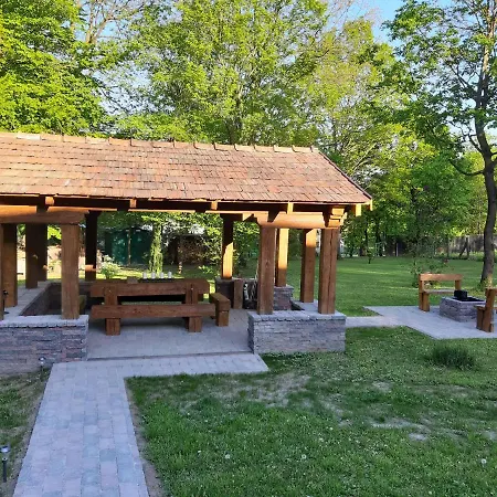 Börzsöny Apartman Nagymaros